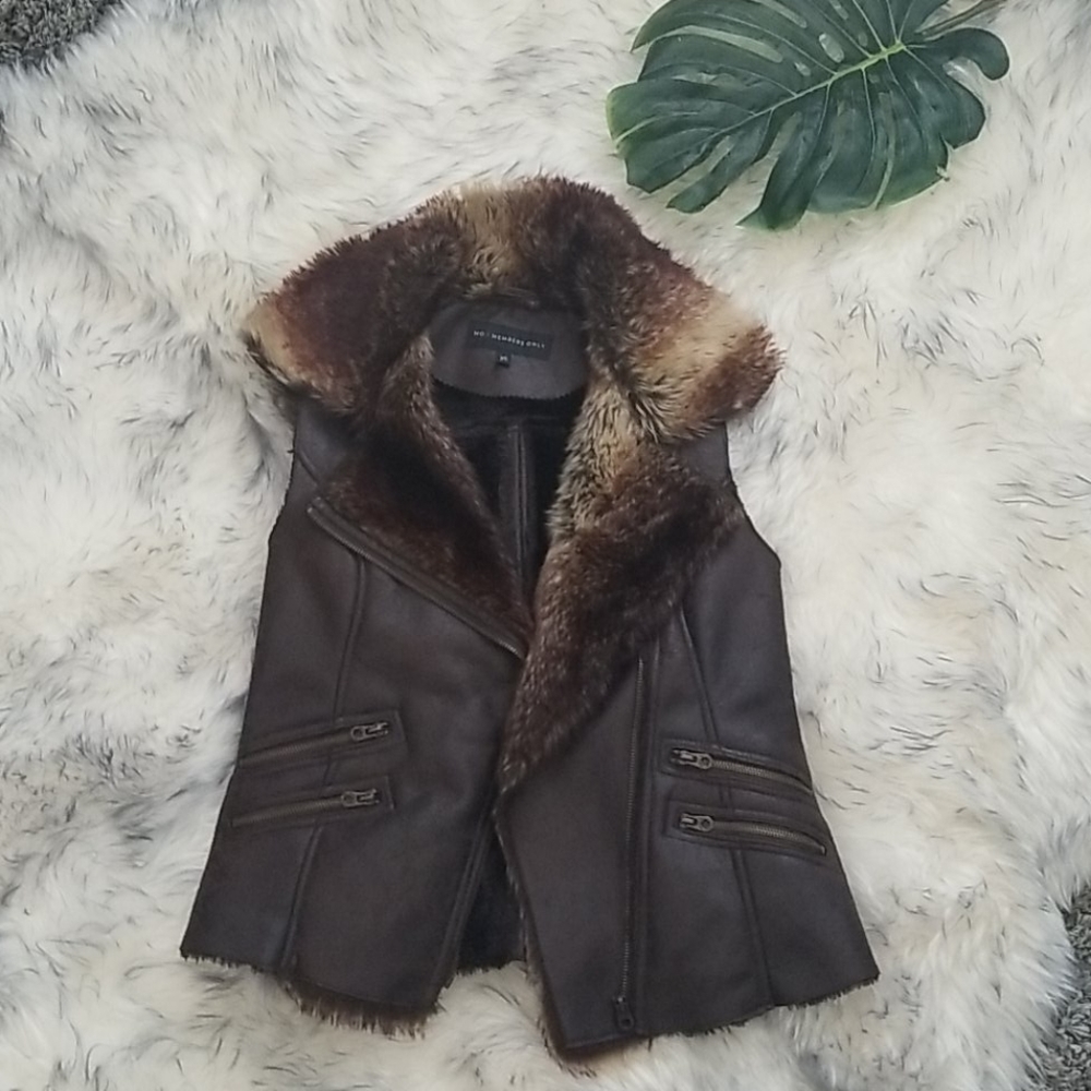 🛍Brown Fur Vest